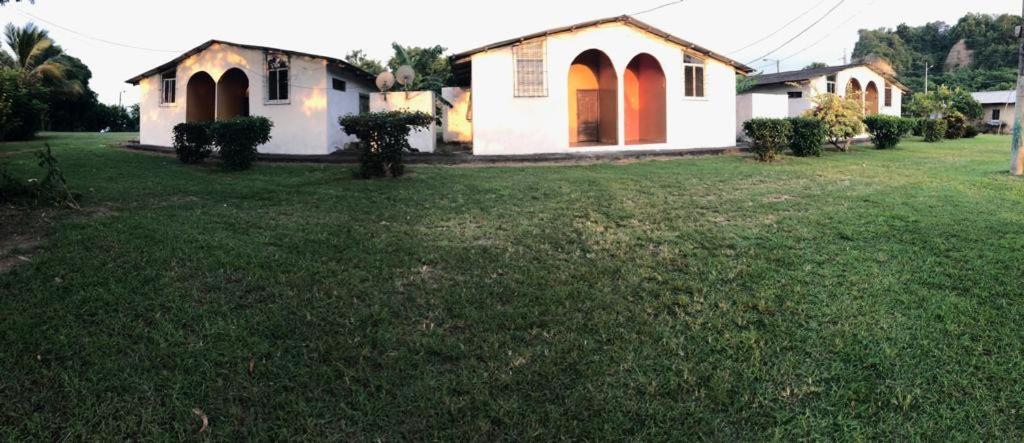 Hosteria Pacific Stone Esmeraldas Exterior foto